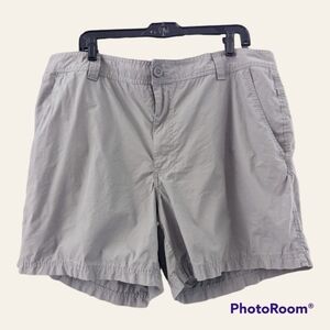 Columbia Cotton Quick Dry tan/khaki shorts,42 waist,6" inseam,EUC